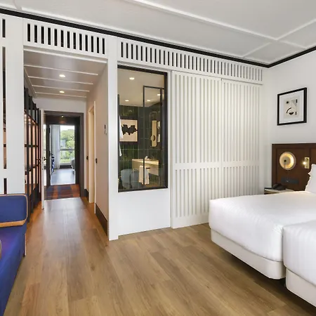 Tres Reyes Otel San Sebastián