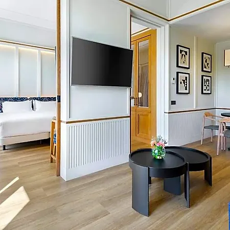 Tres Reyes Szálloda 4*