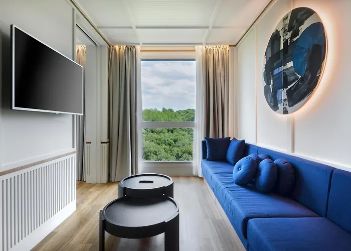 Hotell Tres Reyes 4*